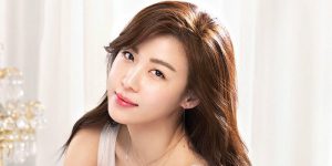 韓国女優のようにメイクしたい 美肌作りをマネしたい 年韓国女優の人気ランキング一位はパク シネ 大阪 京都 神戸 奈良でアラフォーから大人気のメイクレッスン